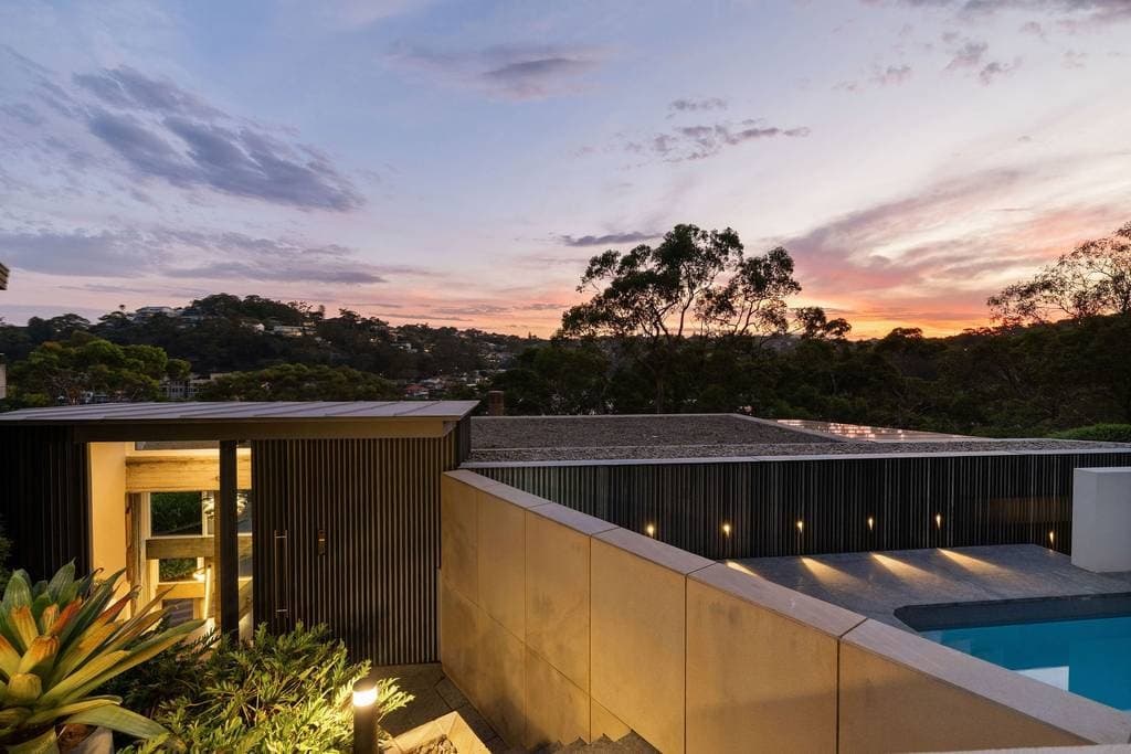 41 The Scarp, Castlecrag - Thumbnail 4