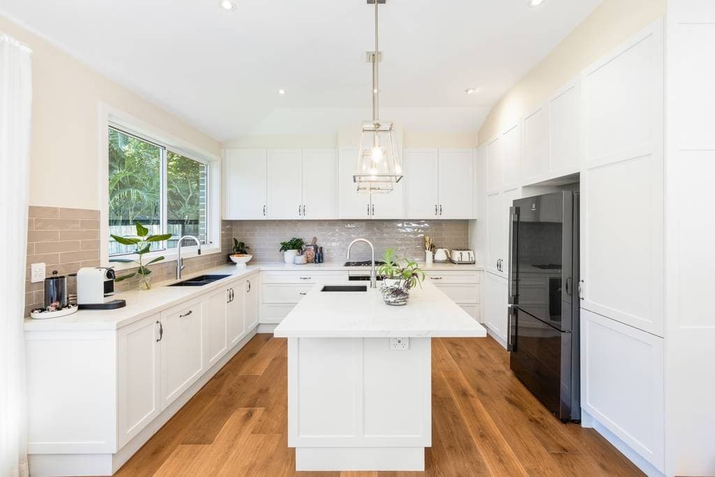 135 Eastern Valley Way, Castlecrag - Thumbnail 3