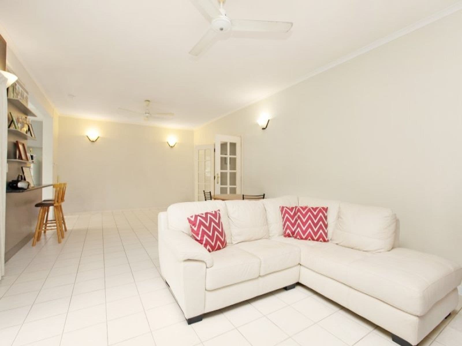 2/135 Smith Street, Larrakeyah NT 0820, Larrakeyah - Thumbnail 5