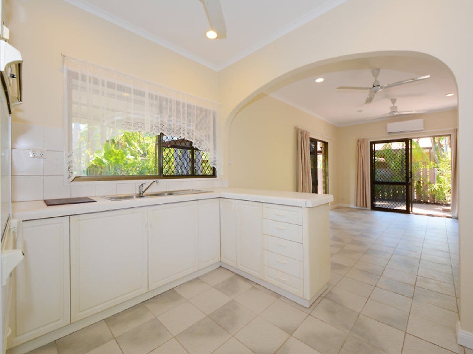 2/12 Ramil Street, Leanyer NT 0812, Leanyer - Image 1