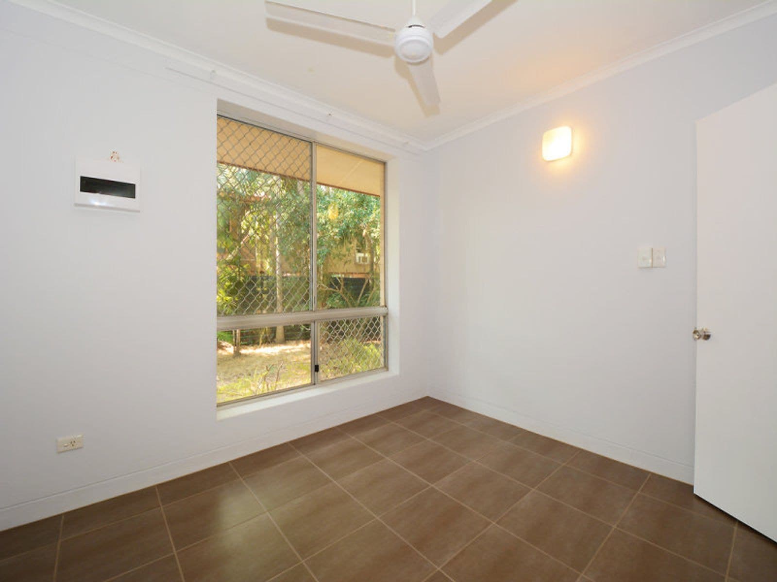 24 Halpin Street, Malak NT 0812, Malak - Thumbnail 6