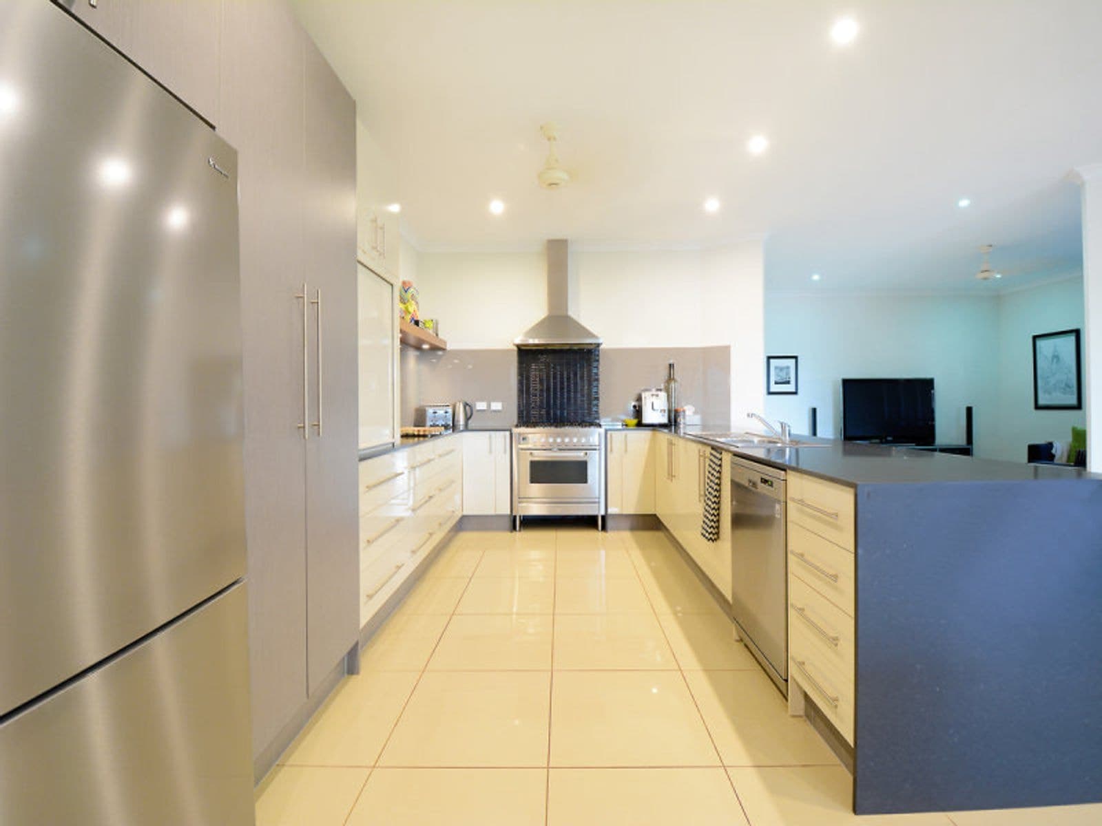 44 Bauldry Avenue, Farrar NT 0830, Farrar - Thumbnail 3
