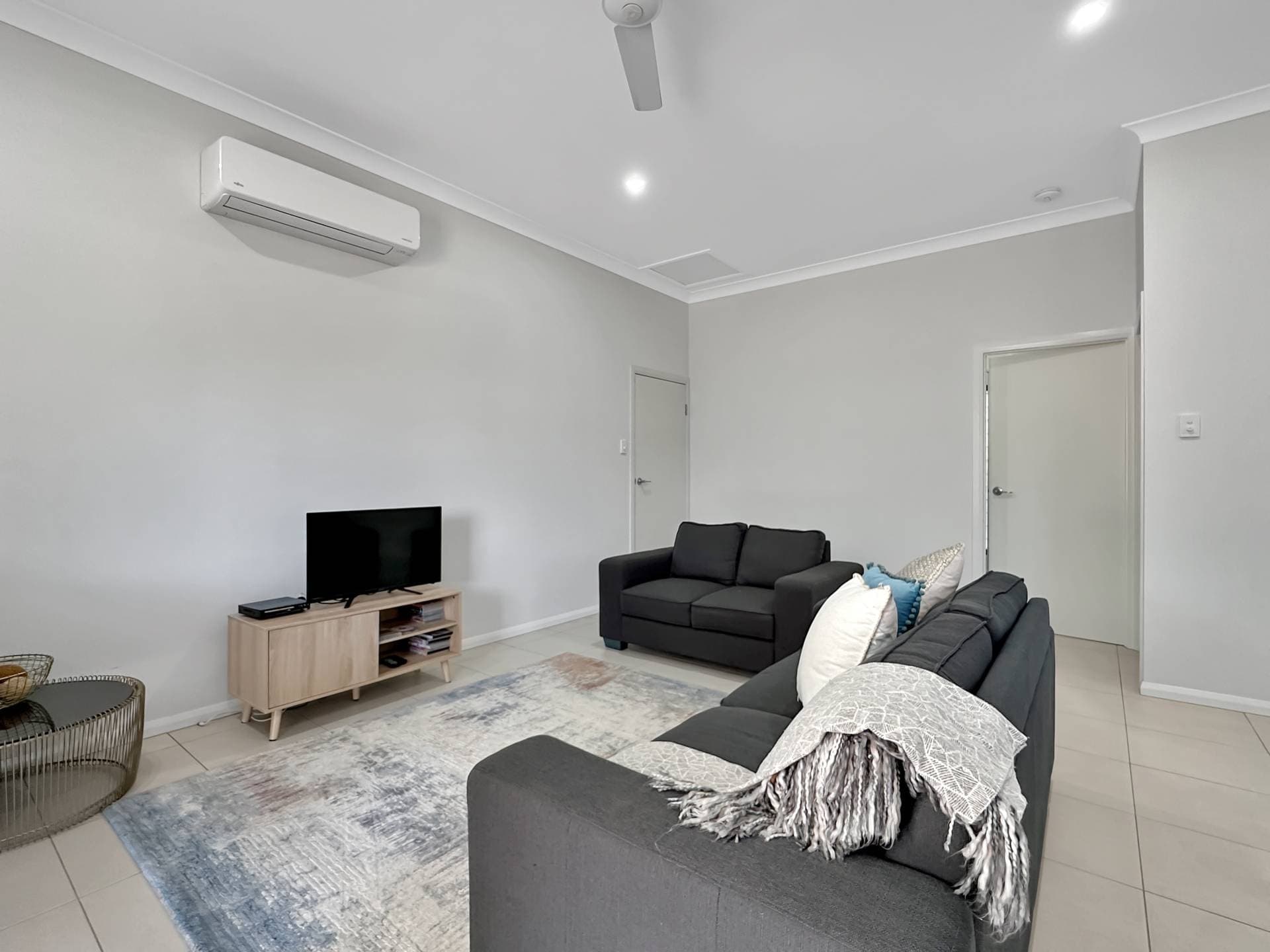 5 Kelly St, Nelly Bay - Thumbnail 4