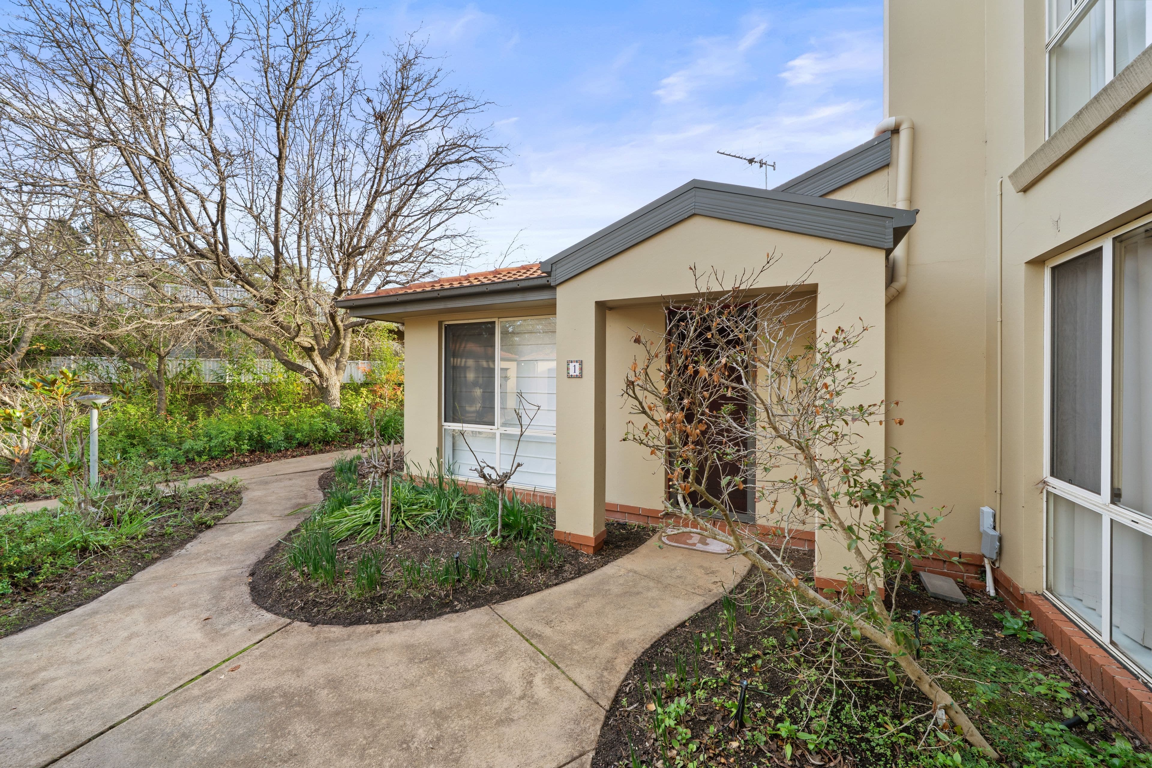 1/81 Lachlan Street, Macquarie ACT 2614, Macquarie - Thumbnail 2