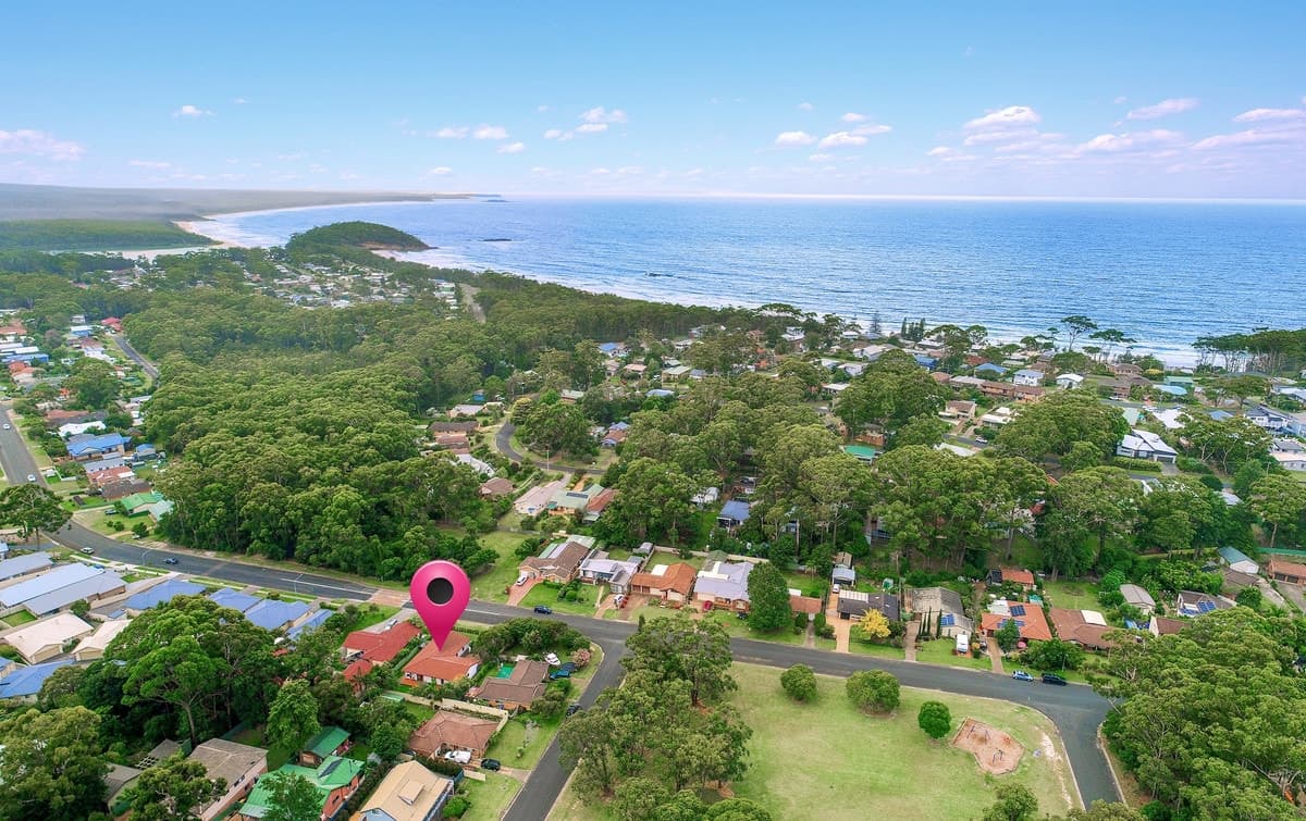 59 Leo Drive, NARRAWALLEE, Narrawallee - Thumbnail 2