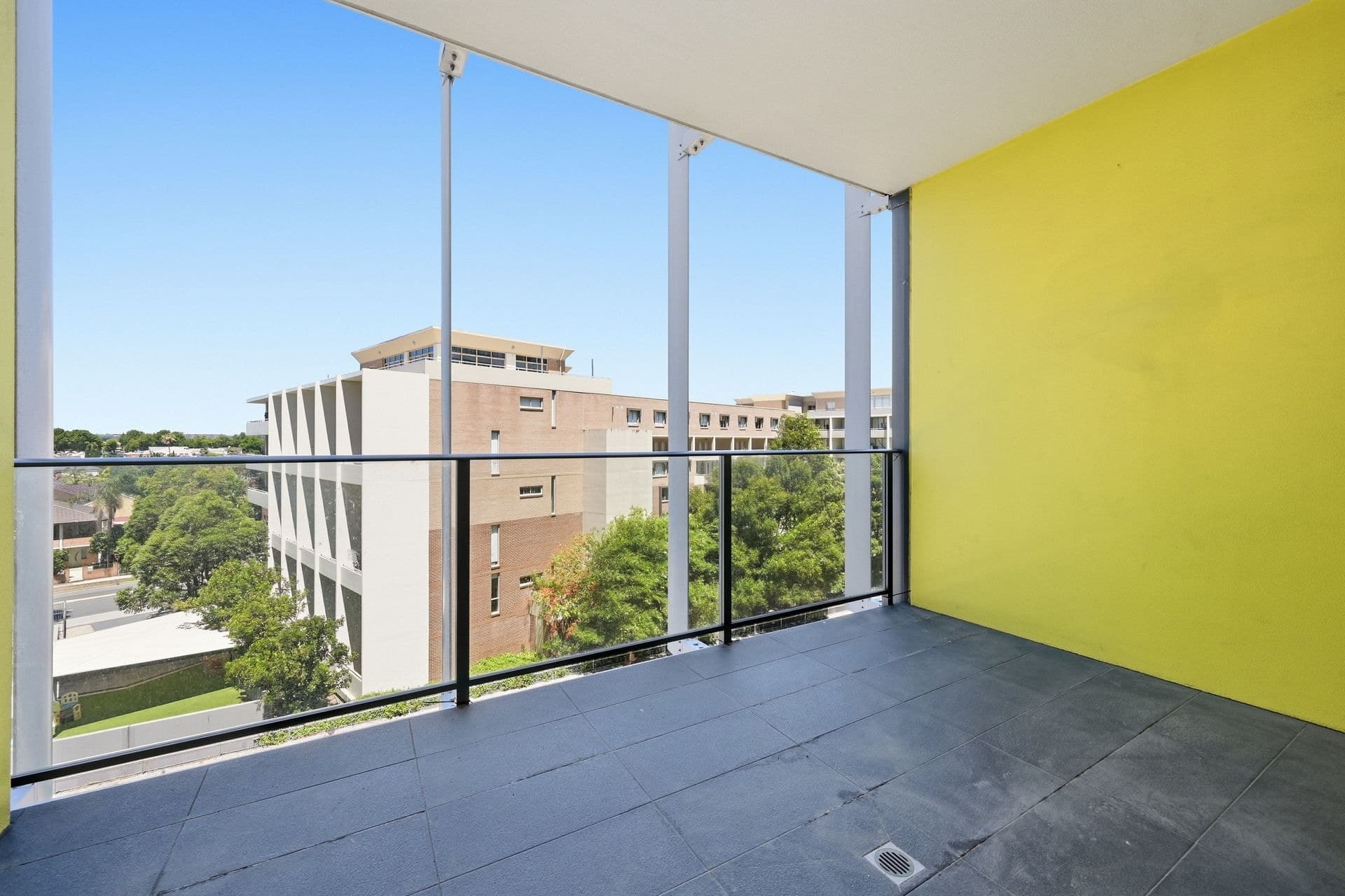 13/12 Church Avenue, Mascot - Image 1