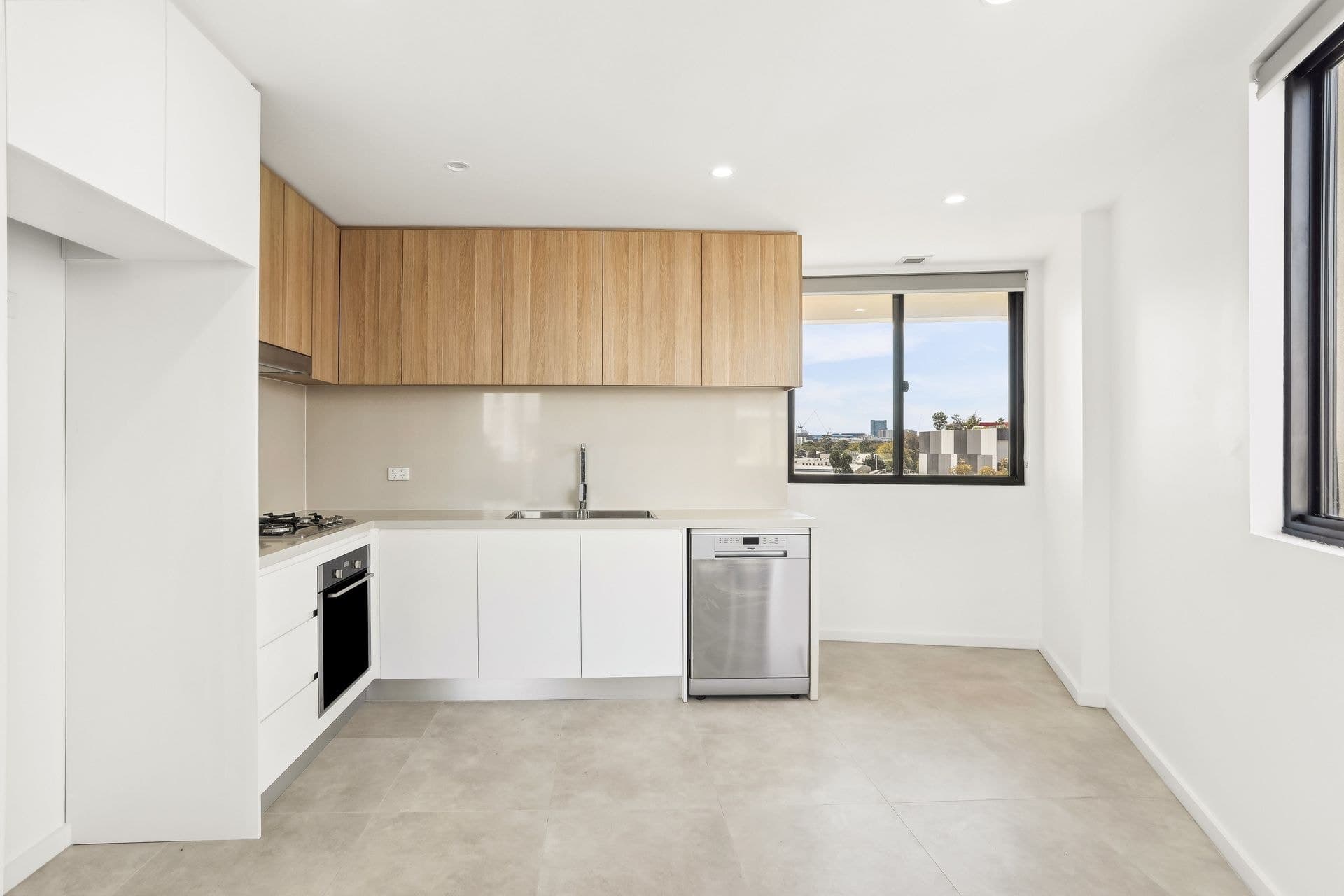 503/563 Gardeners Road, Mascot - Thumbnail 2