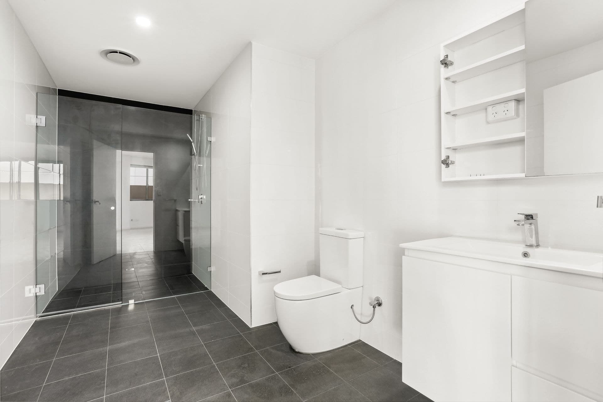 503/563 Gardeners Road, Mascot - Thumbnail 4