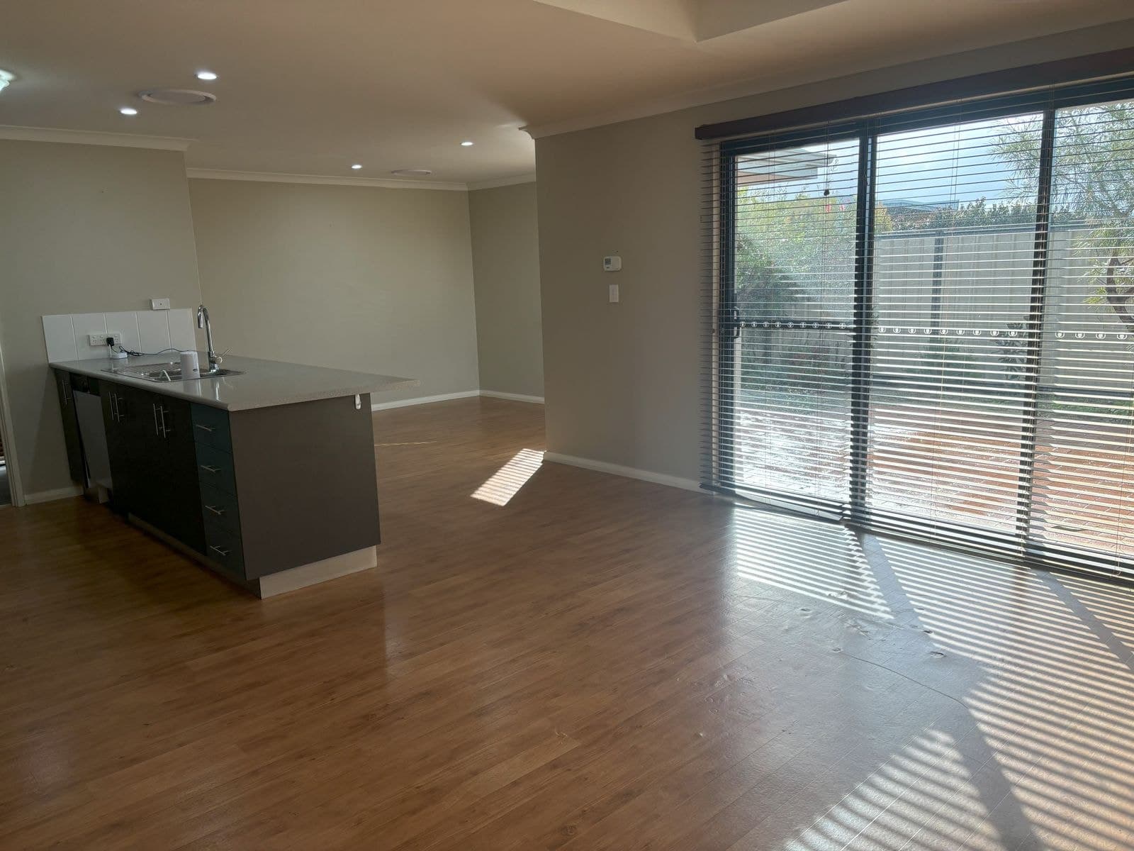 3/90 Seymour Street, West Busselton WA 6280, West Busselton - Thumbnail 2
