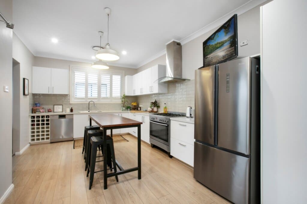 13 Christabel Place, Cecil Hills - Thumbnail 5