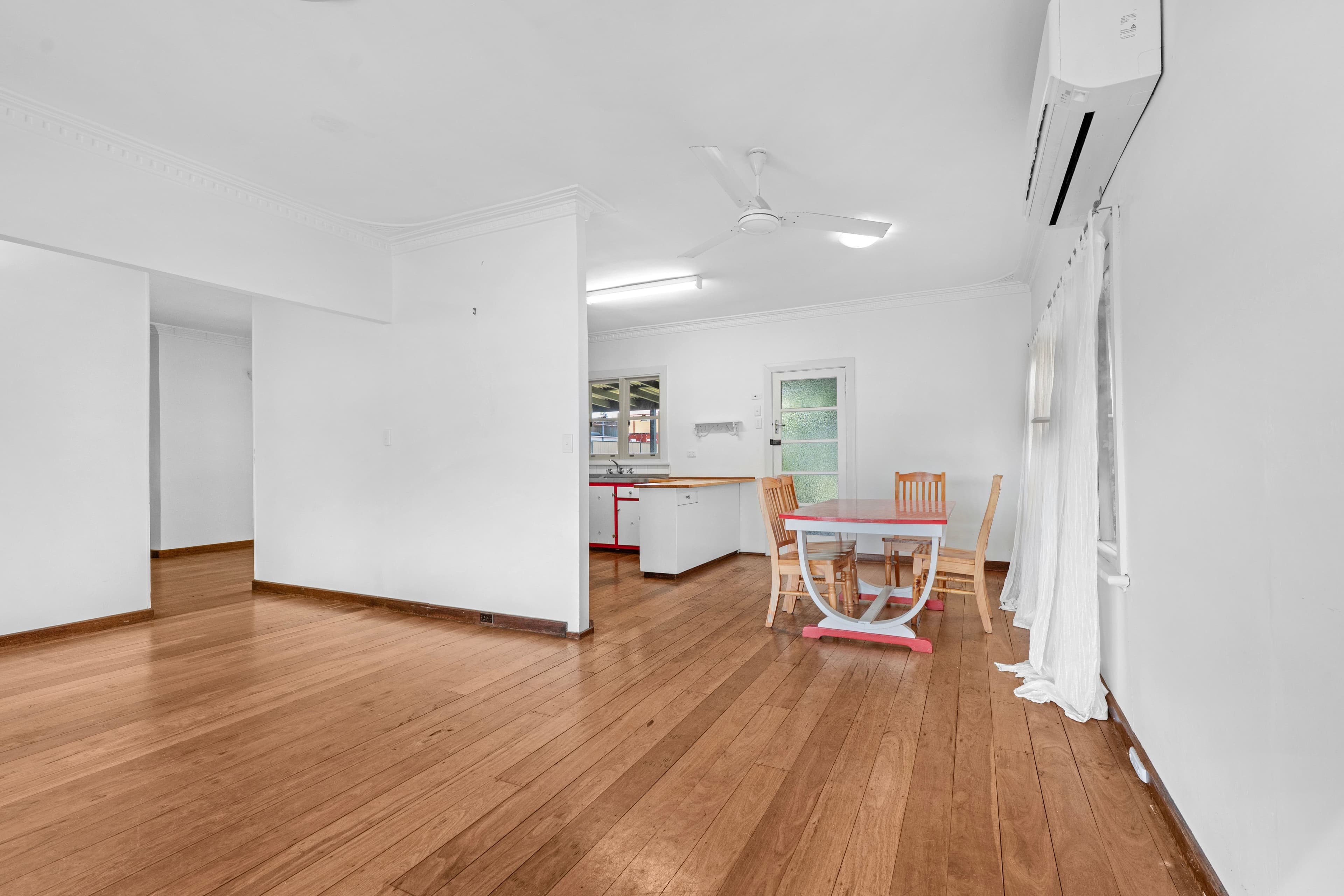 97 Gertrude Street, Geraldton WA 6530, Geraldton - Thumbnail 2