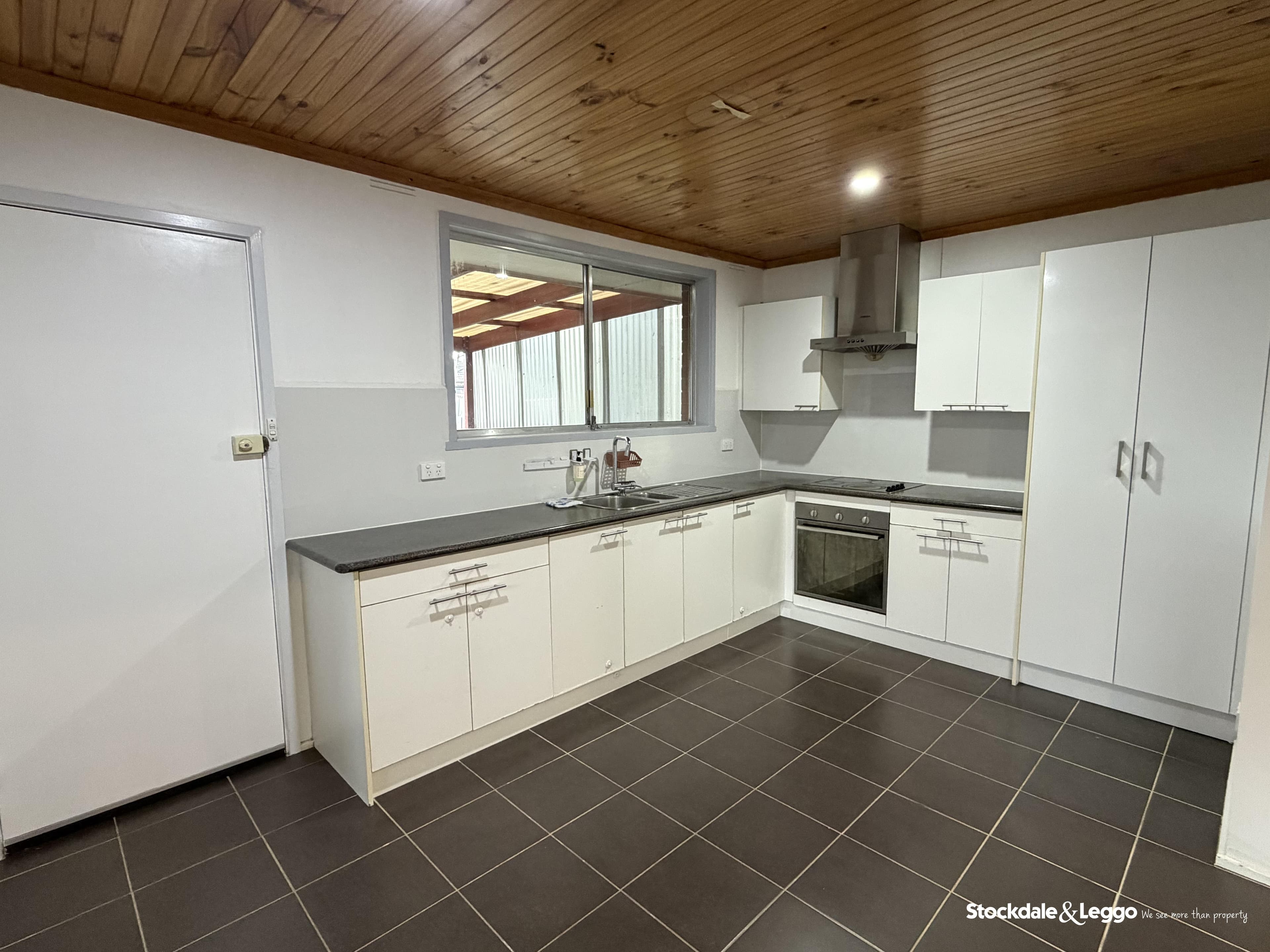 31a Carlton Road, Dandenong North VIC, Dandenong North - Thumbnail 4