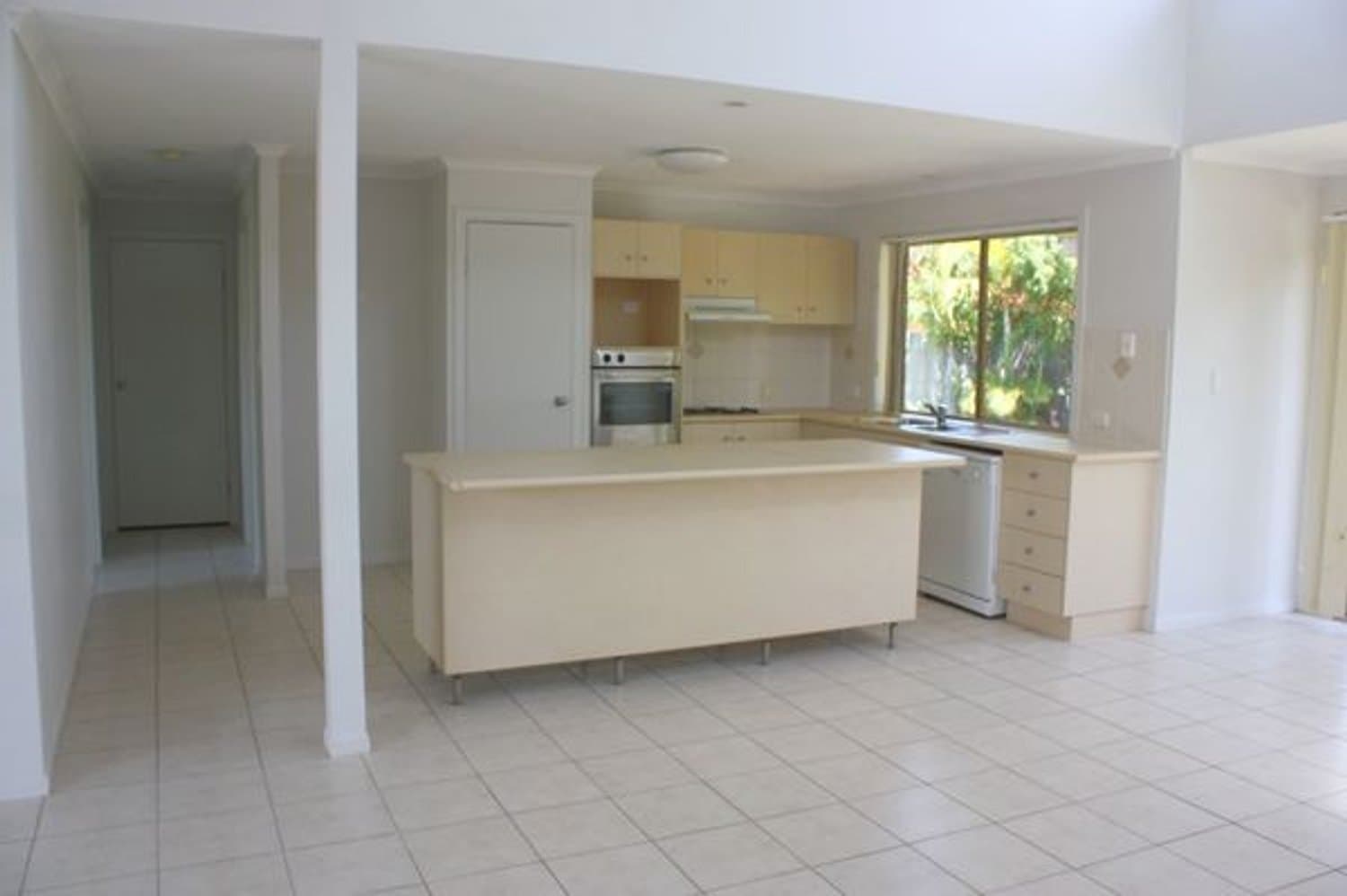 2/68 Belle Air Drive Bellmere 4510, Bellmere - Image 1