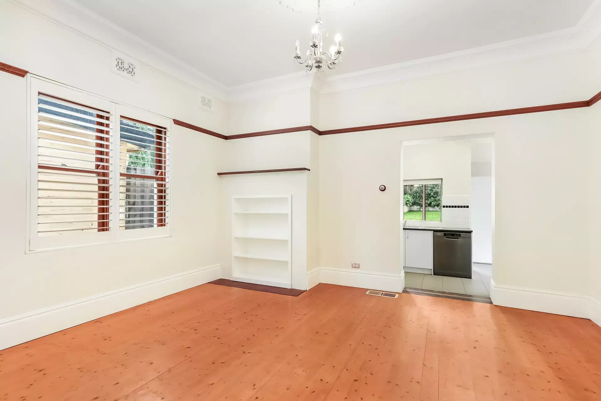 55 Burfitt Street, Leichhardt - Thumbnail 3