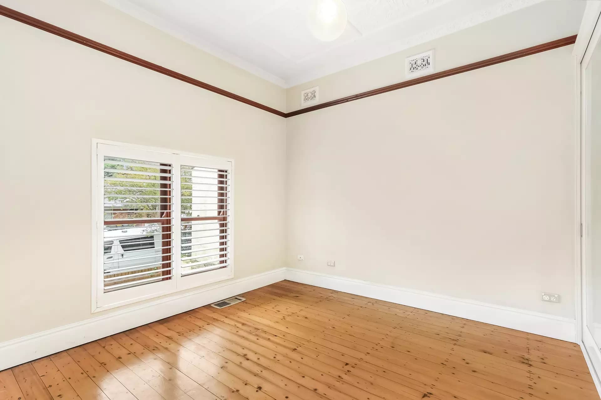 55 Burfitt Street, Leichhardt - Thumbnail 5