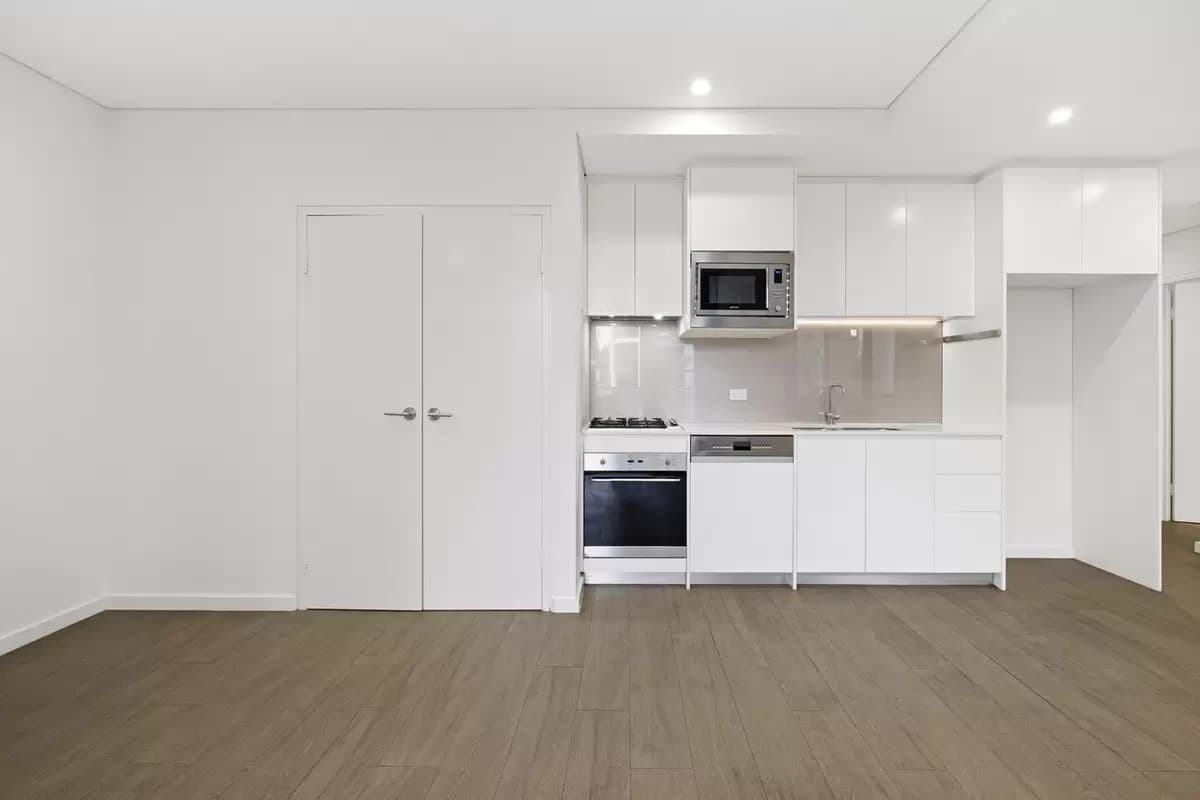 206/2-6 Thomas Street, Ashfield - Thumbnail 5