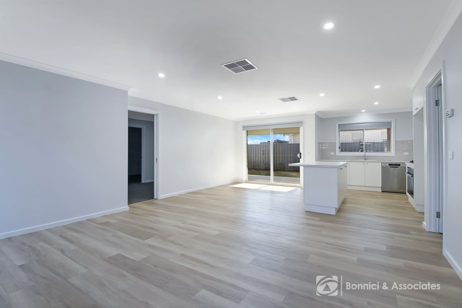 275 Brooklyn Drive, Thurgoona NSW 2640, Thurgoona - Thumbnail 3