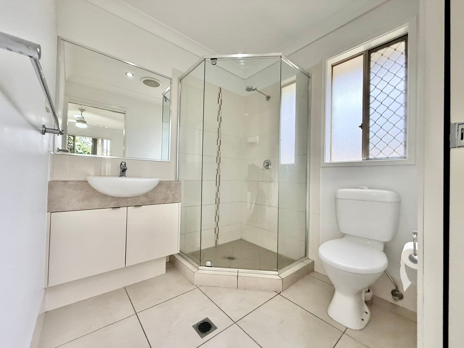 8 Bridgeman Parade,, Chinchilla QLD 4413, Chinchilla - Thumbnail 5