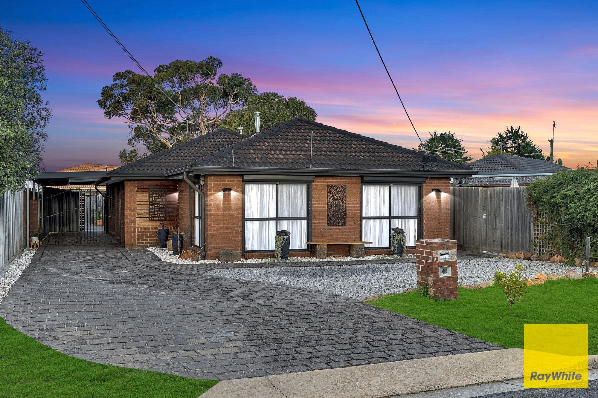 13 Snead Close, Hoppers Crossing VIC 3029, Hoppers Crossing - Thumbnail 2