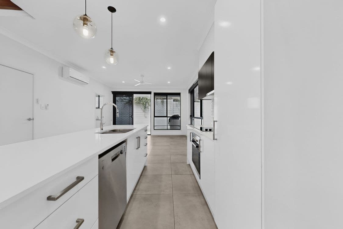 9/32 Owarra Avenue West, FERNY HILLS, QLD, 4055, Ferny Hills - Thumbnail 3