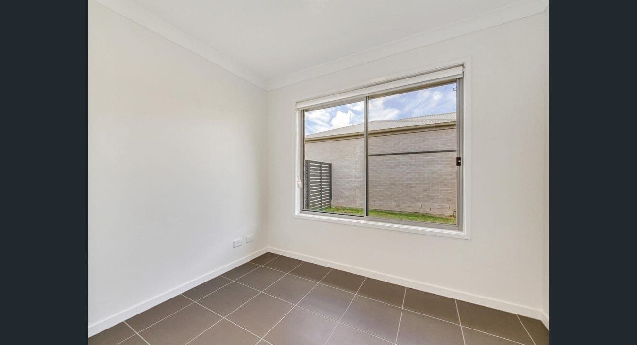 14 Gardenia Circuit, DAKABIN, QLD, 4503, Dakabin - Thumbnail 5