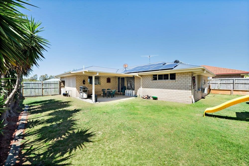 30 Aberfoyle Drive, DECEPTION BAY, QLD, 4508, Deception Bay - Thumbnail 2