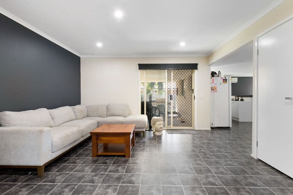 30 Aberfoyle Drive, DECEPTION BAY, QLD, 4508, Deception Bay - Thumbnail 3