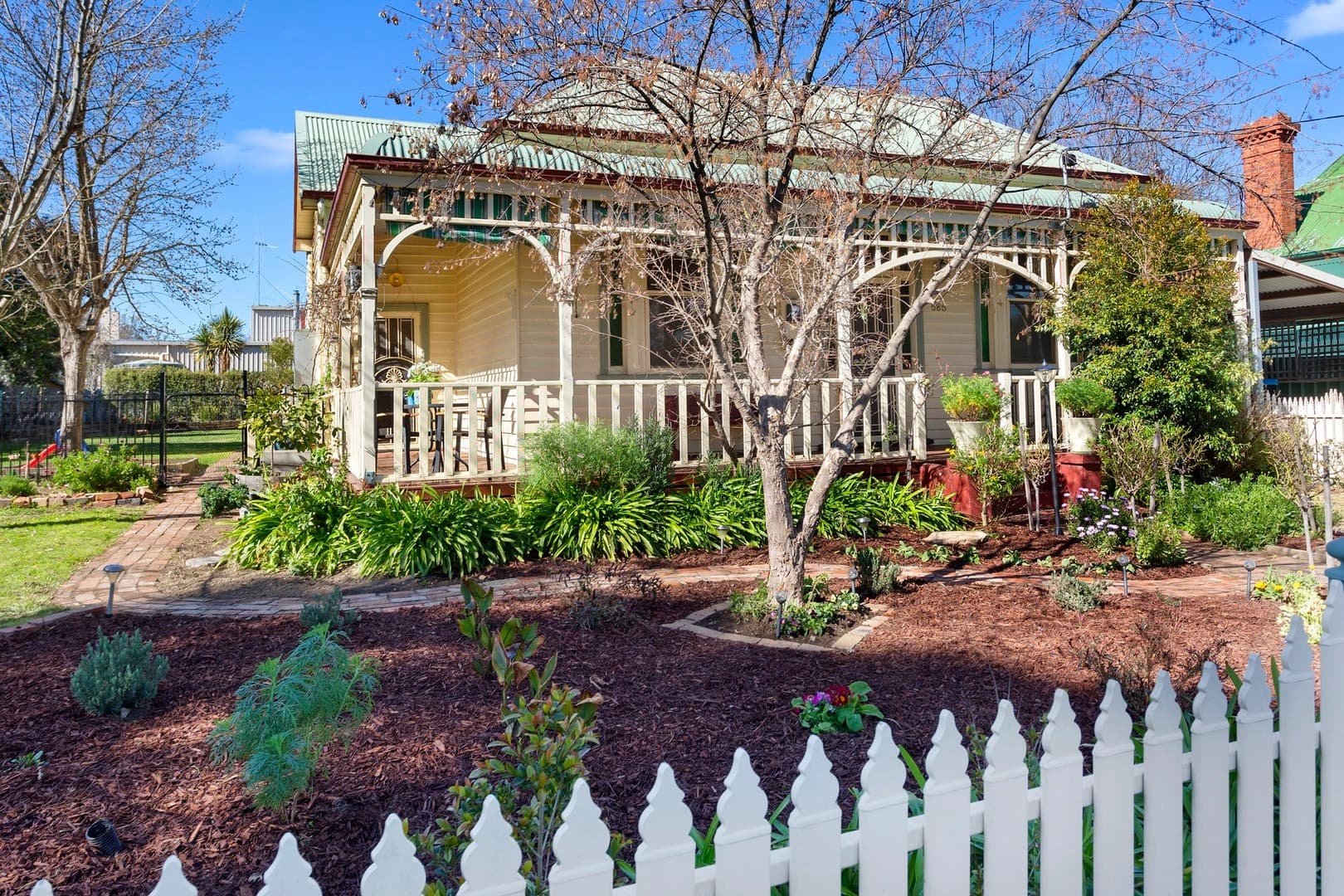 585 Hargreaves StreetBendigo, VIC 3550  - Leased, Bendigo - Thumbnail 2