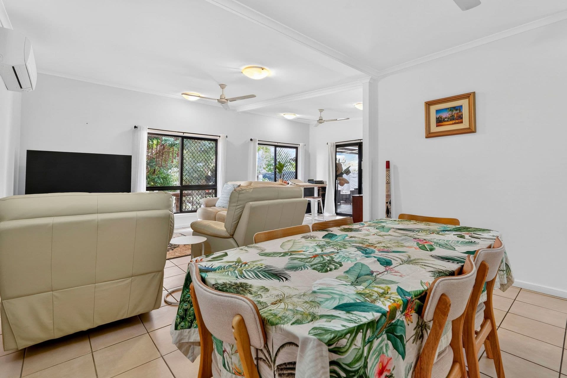 4 Kabbarli Court, Karama - Thumbnail 8
