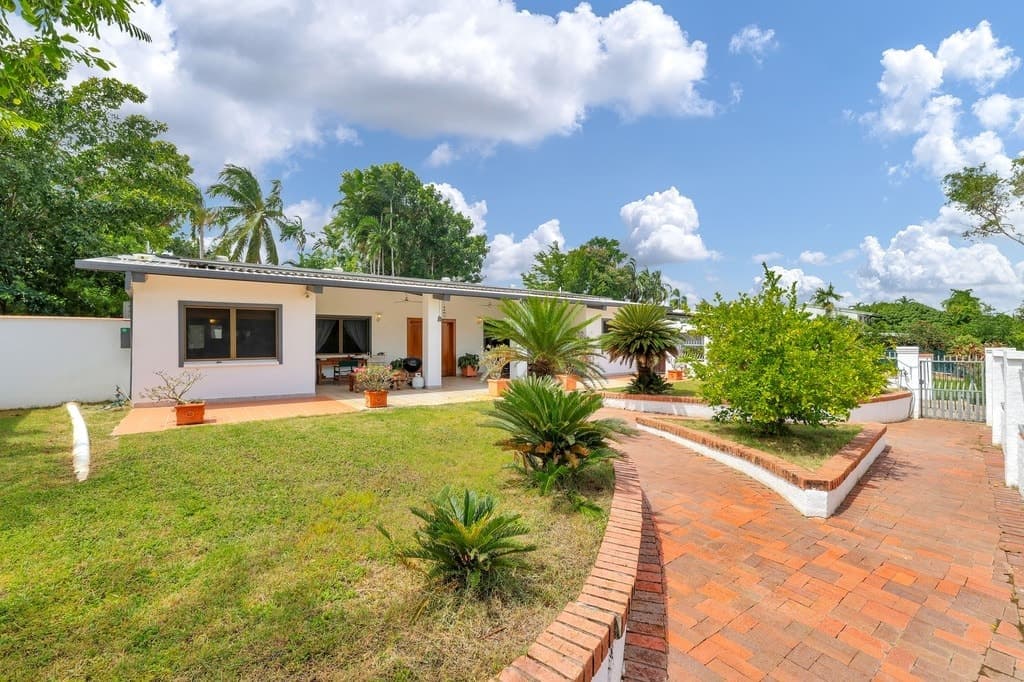 117 Tiwi Gardens, Tiwi - Thumbnail 2