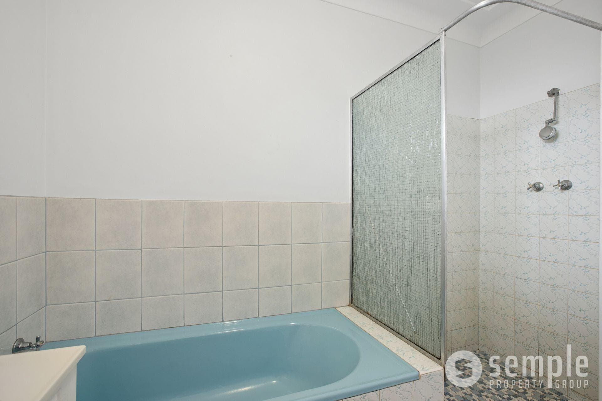 12 Malcolm Street, Spearwood WA 6163, Spearwood - Thumbnail 4