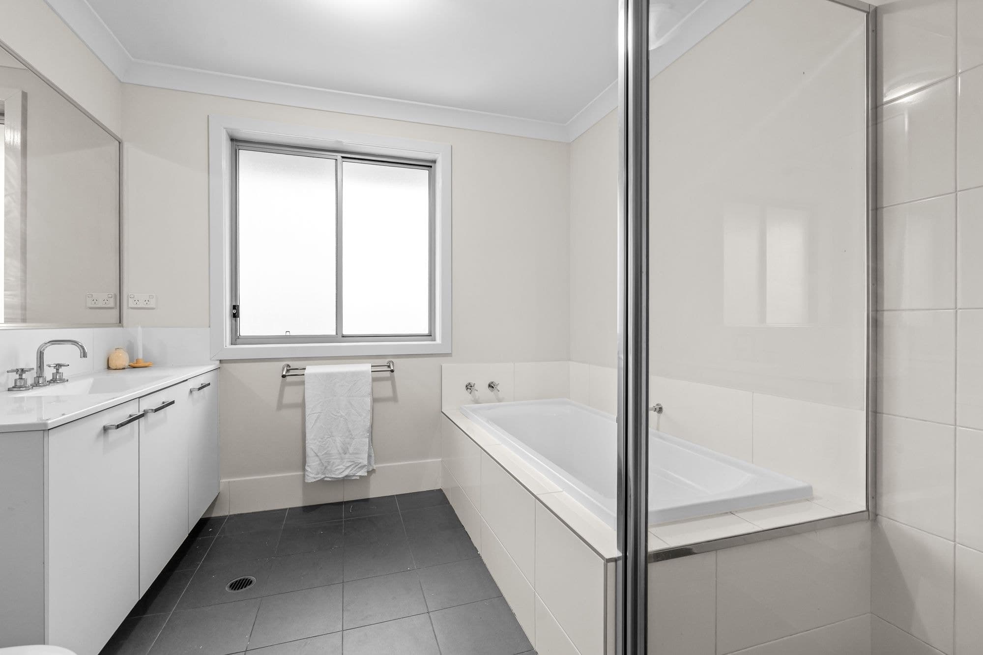 13 Lookout Circuit, Stanhope Gardens NSW 2768, Stanhope Gardens - Thumbnail 6