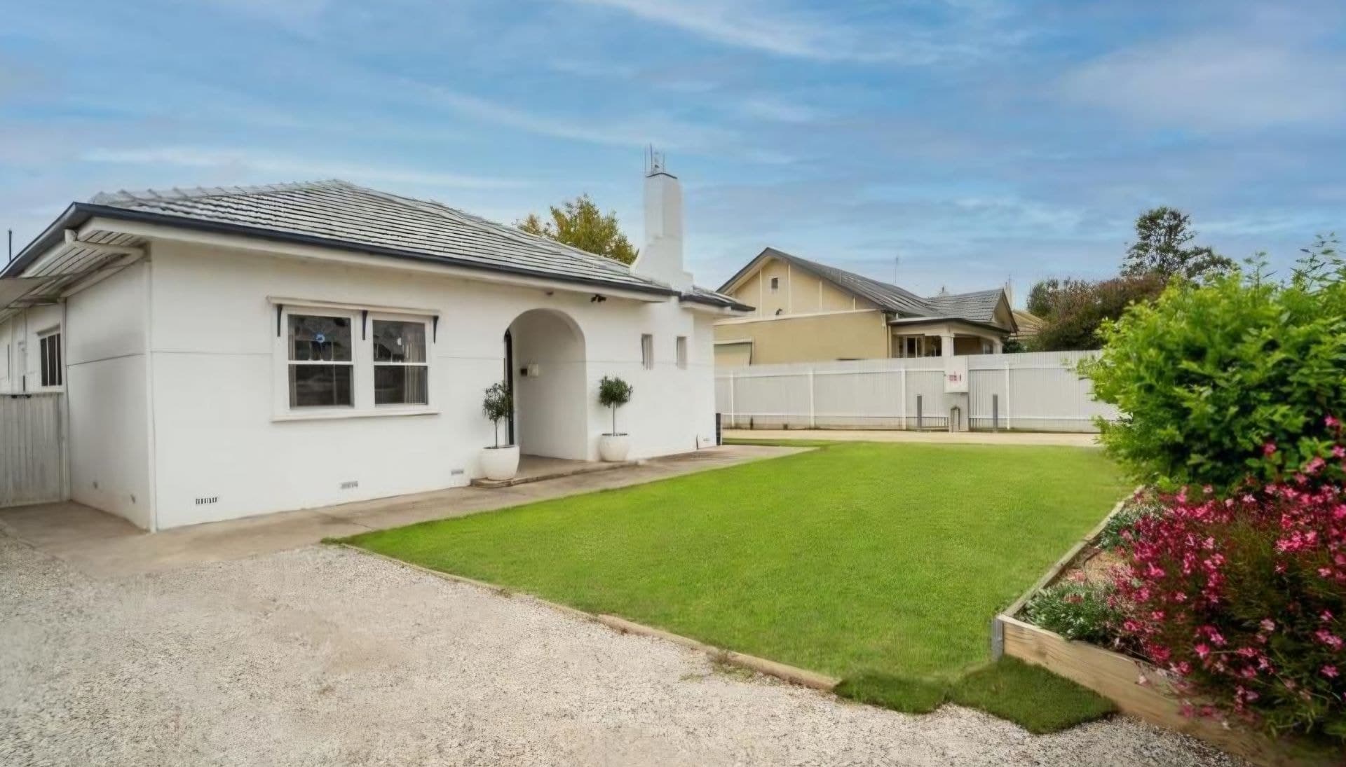 57 Weeroona Avenue, White Hills, White Hills, White Hills - Image 1