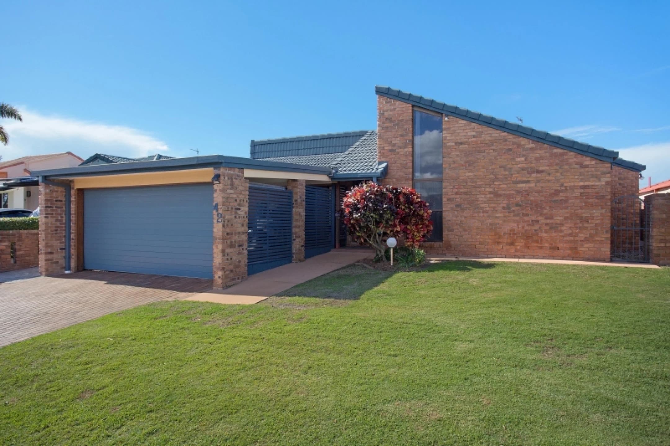 42 Walter Raleigh Crescent, Hollywell QLD 4216, Hollywell - Thumbnail 3