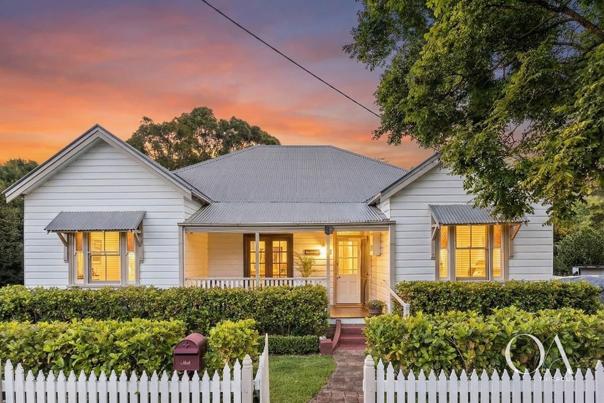 6 Lachlan Street, Thirroul, Thirroul - Image 1