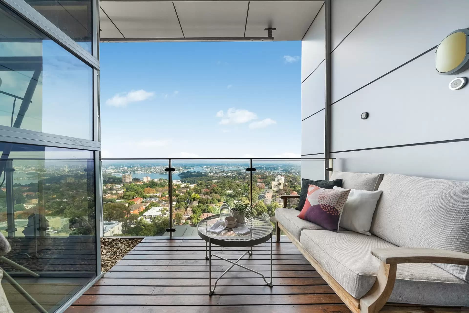 1606/220 Pacific Highway, Crows Nest, Crows Nest - Thumbnail 4
