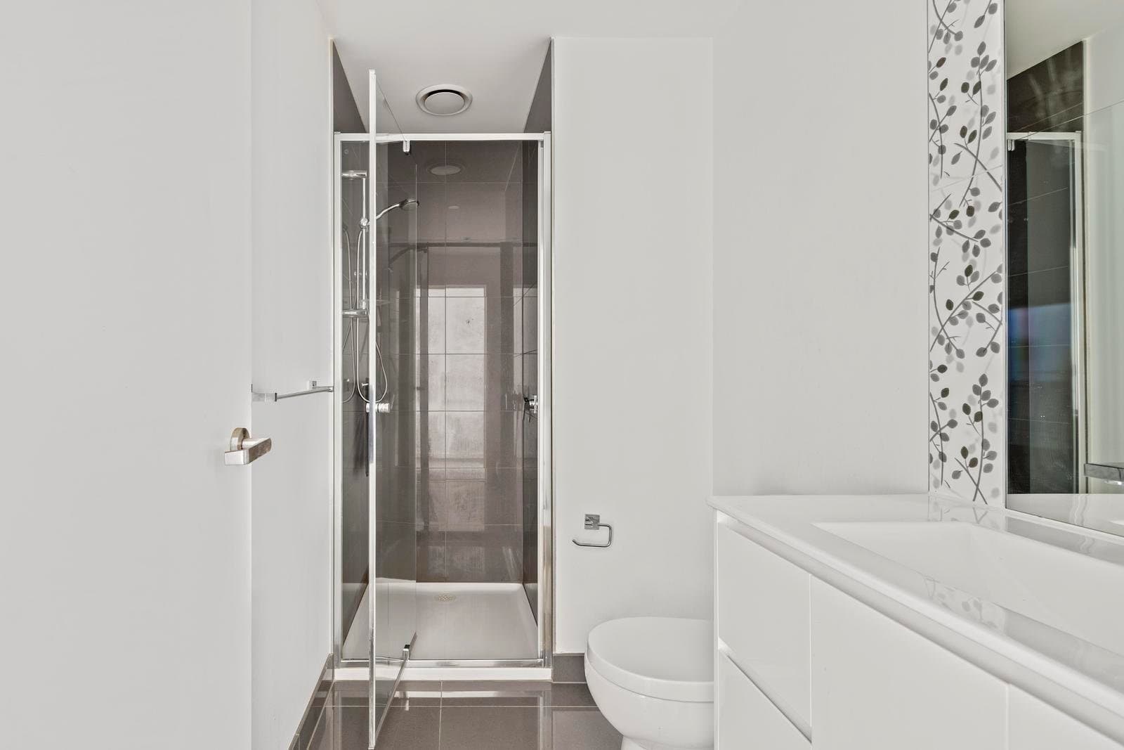 601/5 Blanch Street, Preston VIC 3072, Preston - Thumbnail 5