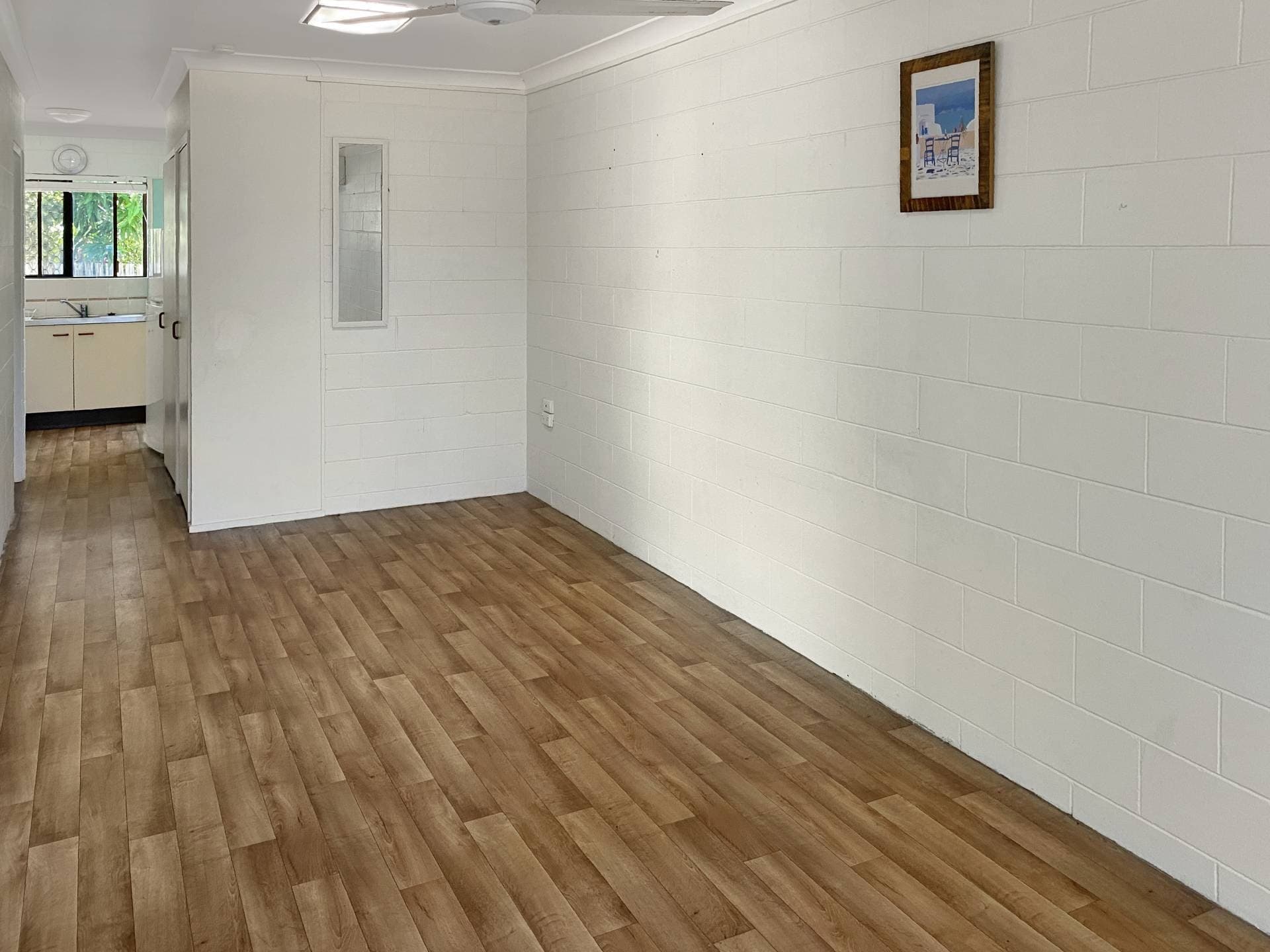 1, 23 Yates Street, Nelly Bay - Thumbnail 4