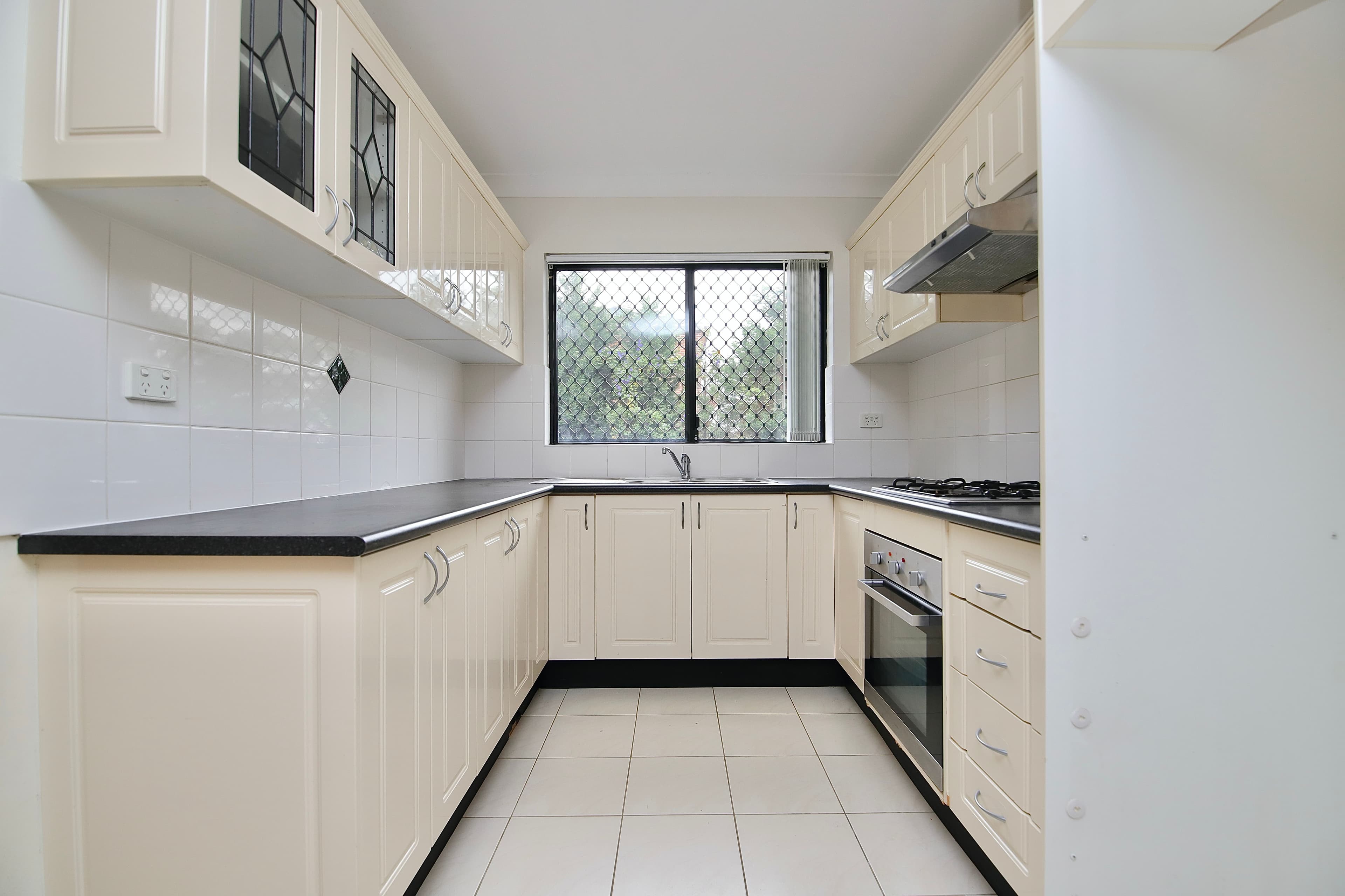 22/2-10 Mulla Road, Yagoona NSW 2199, Yagoona - Thumbnail 2