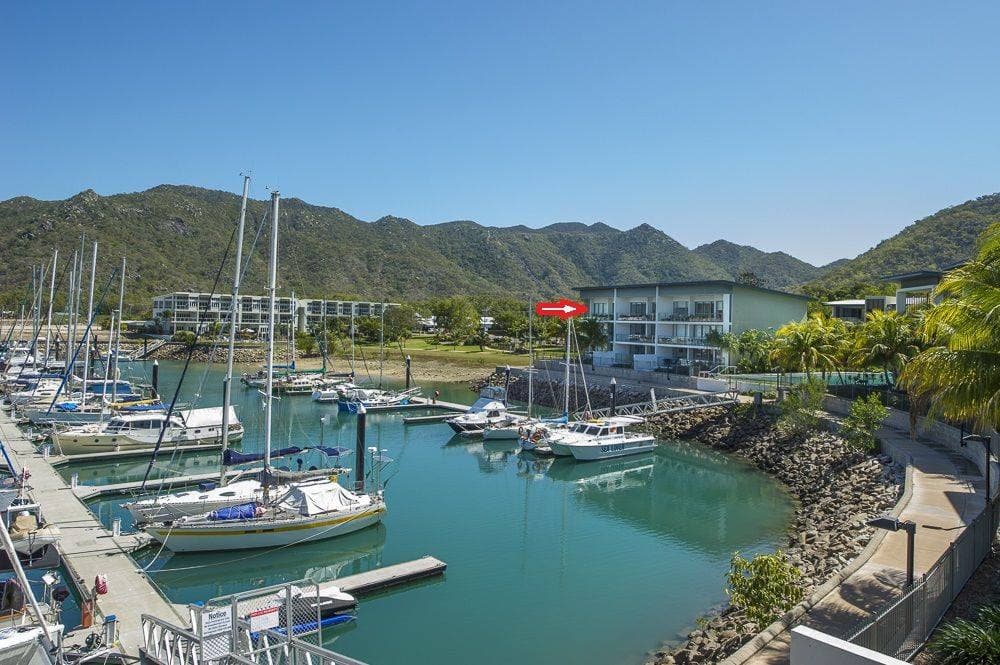 932, 123 Sooning St (Blue On Blue), Nelly Bay - Image 1