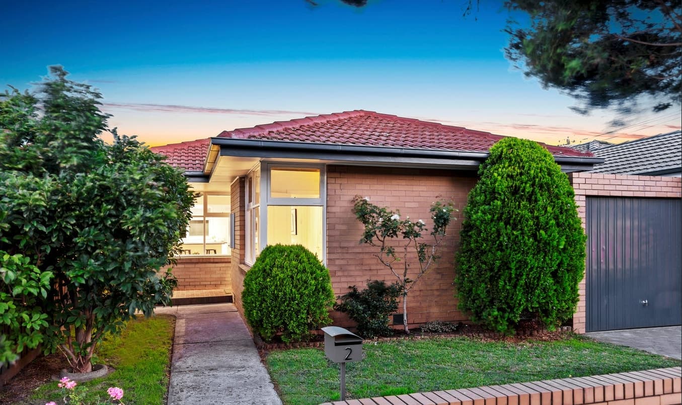 2/512 Neerim Rd, Murrumbeena - Image 1