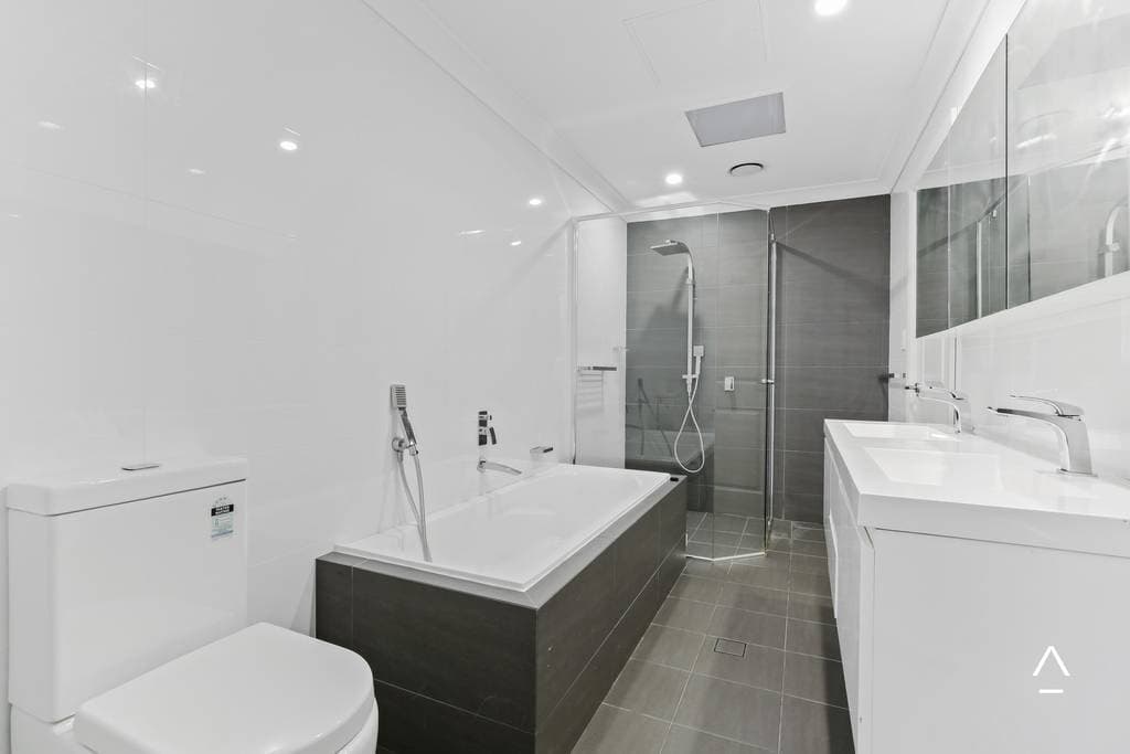 1/56-62 Underwood Road, Homebush - Thumbnail 4