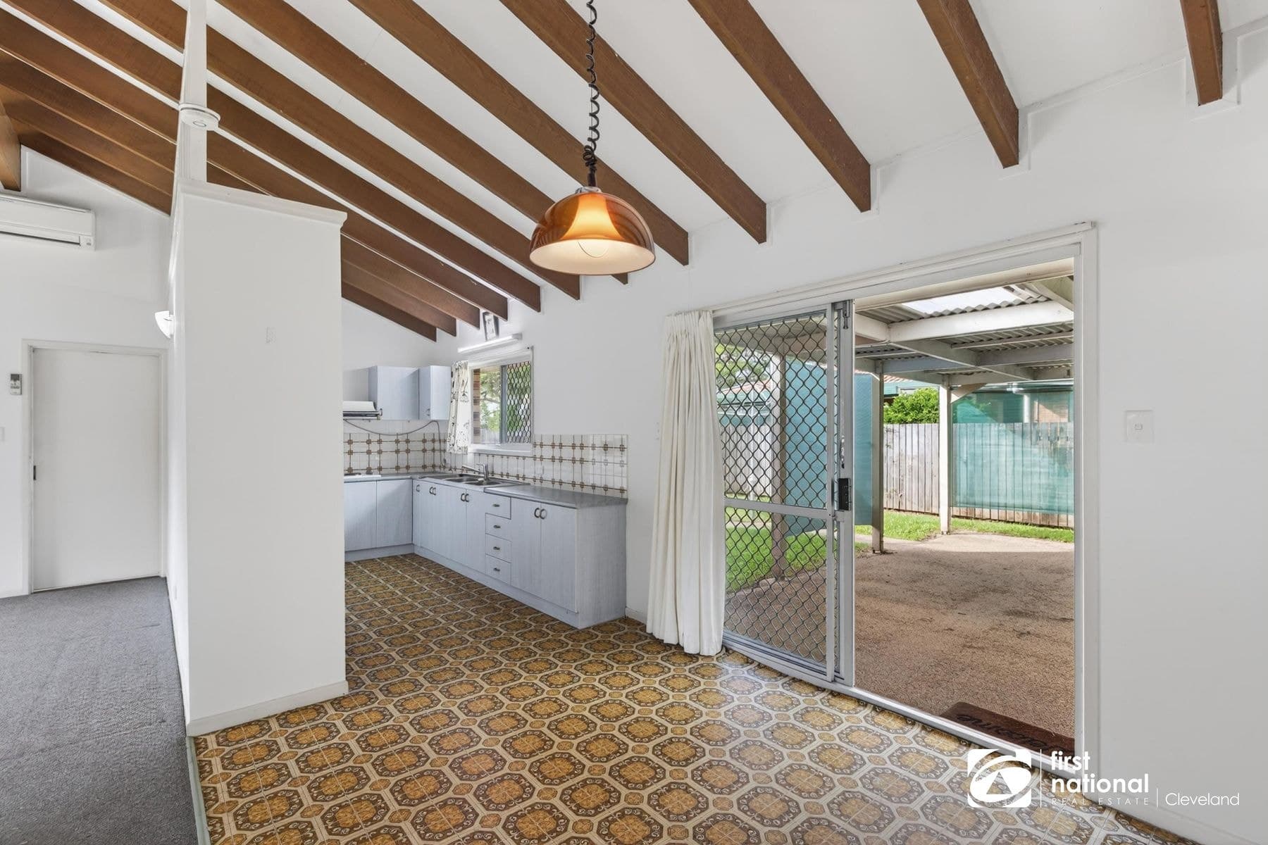 2 Yarrow Court, Cleveland QLD 4163, Cleveland - Thumbnail 5