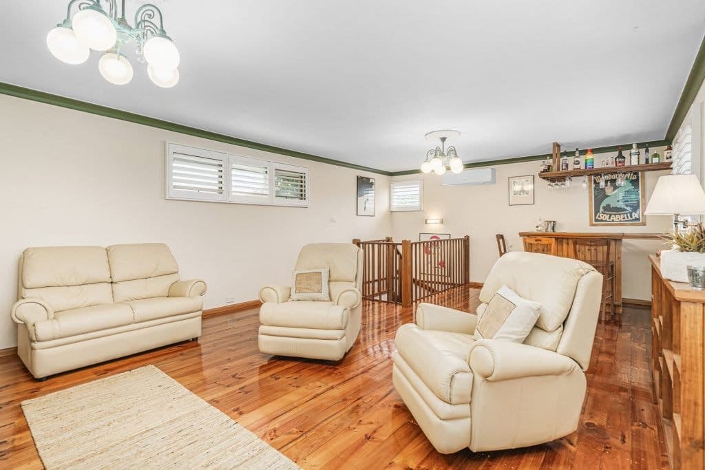 8 Hampton Court, Glen Waverley - Thumbnail 7
