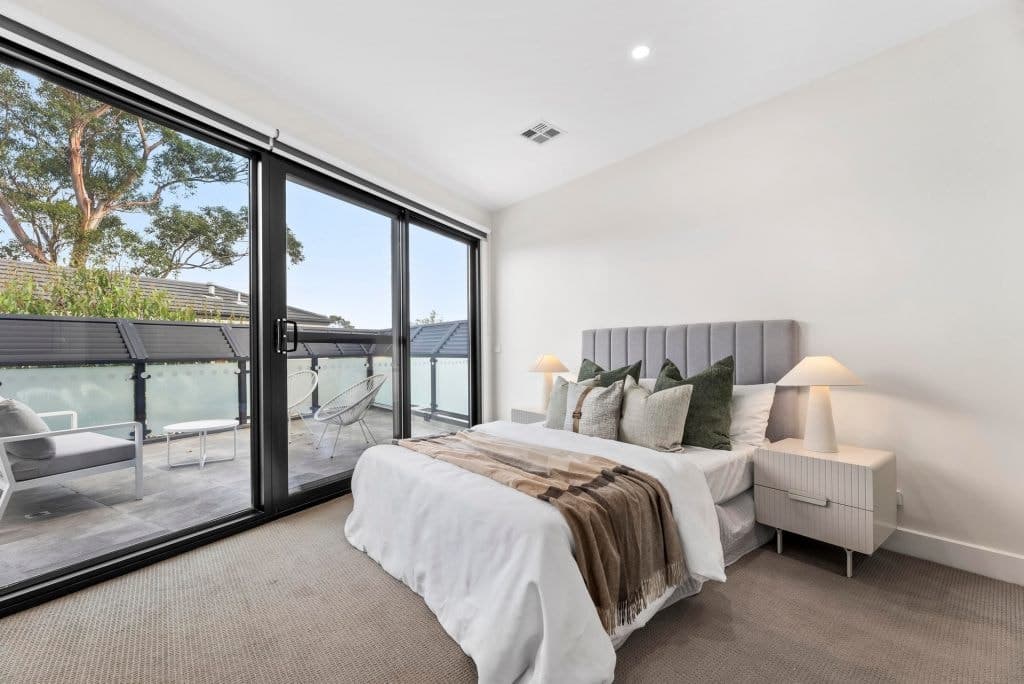 5/6 Gilmour Road, Camberwell - Thumbnail 2