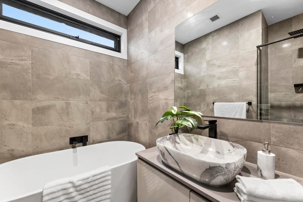 5/6 Gilmour Road, Camberwell - Thumbnail 3