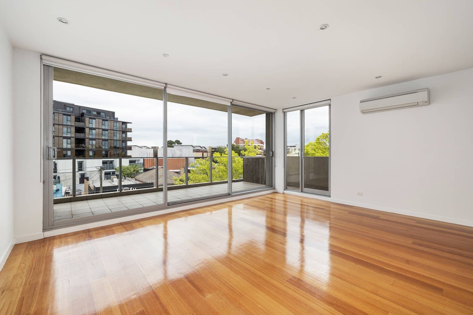 11/30-34 Napier Street, Essendon VIC 3040, Essendon - Thumbnail 2