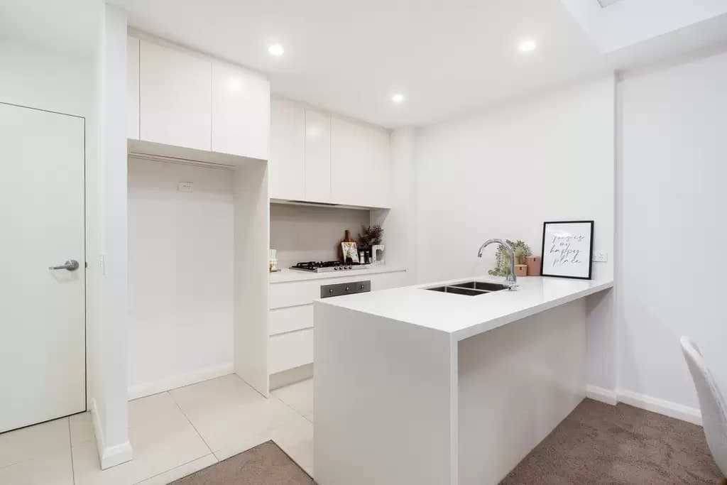 B304/3-7 Lorne Avenue, Killara, Killara - Thumbnail 3