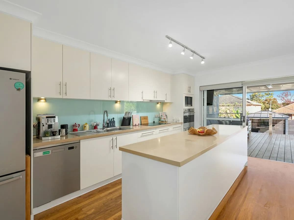 1A Chapman Street, GLADESVILLE, Gladesville - Thumbnail 4