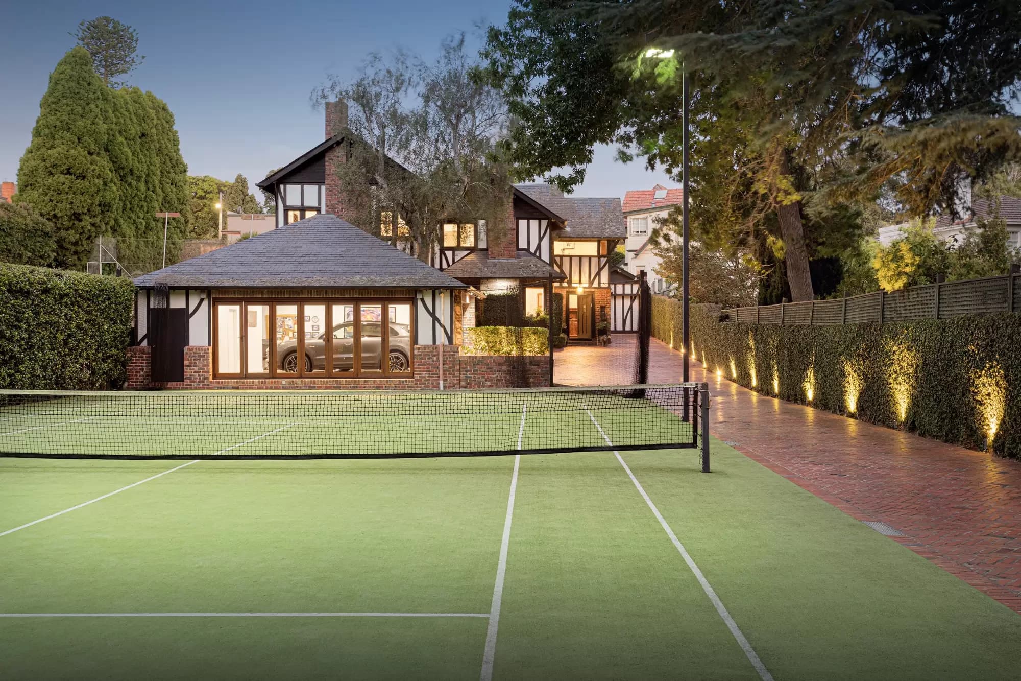 8 Lansell Road, Toorak, Toorak - Image 1
